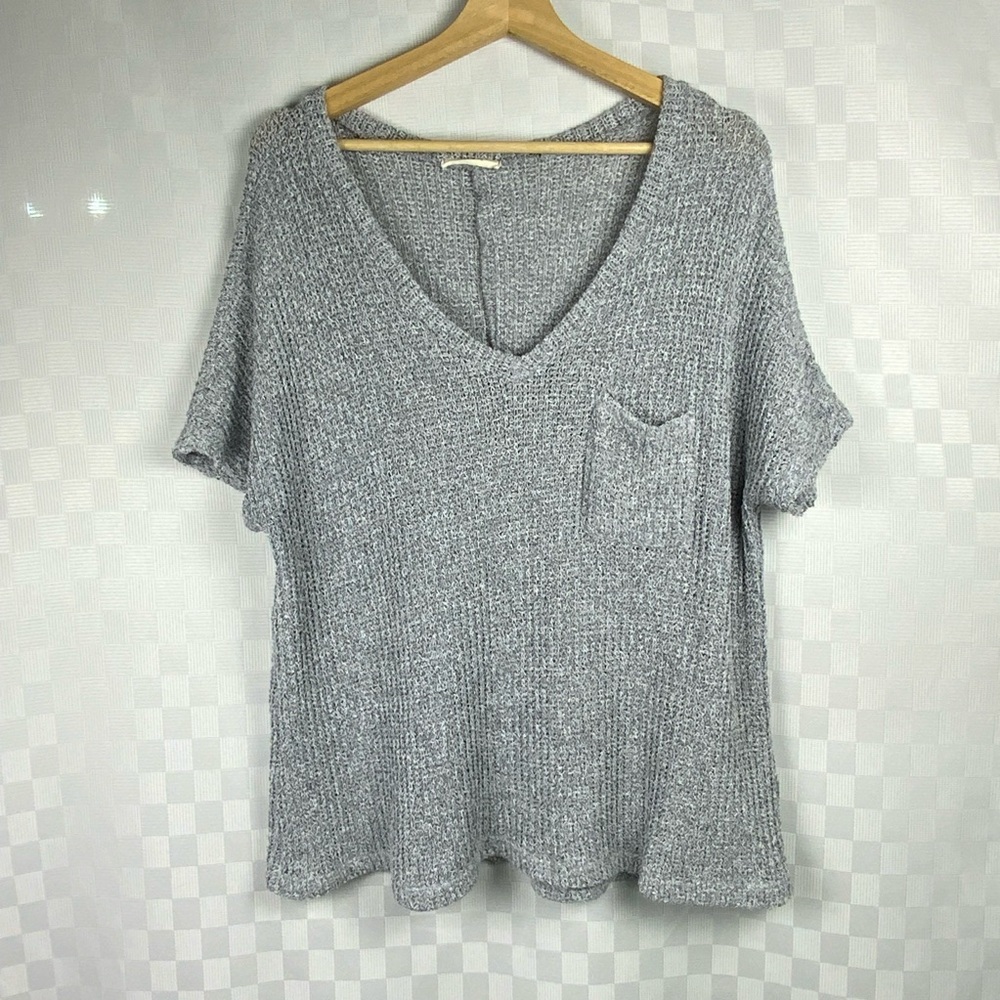 Entro Heather Gray Short Sleeve Knit Top V-Neck Women’s Size Large